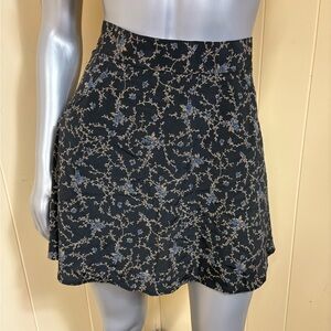 Jeanswear County Seat Floral Mini Skirt A Line Flowy Black Womens Juniors 5/6